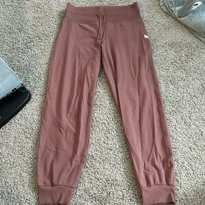 VUORI Joggers/Leggings